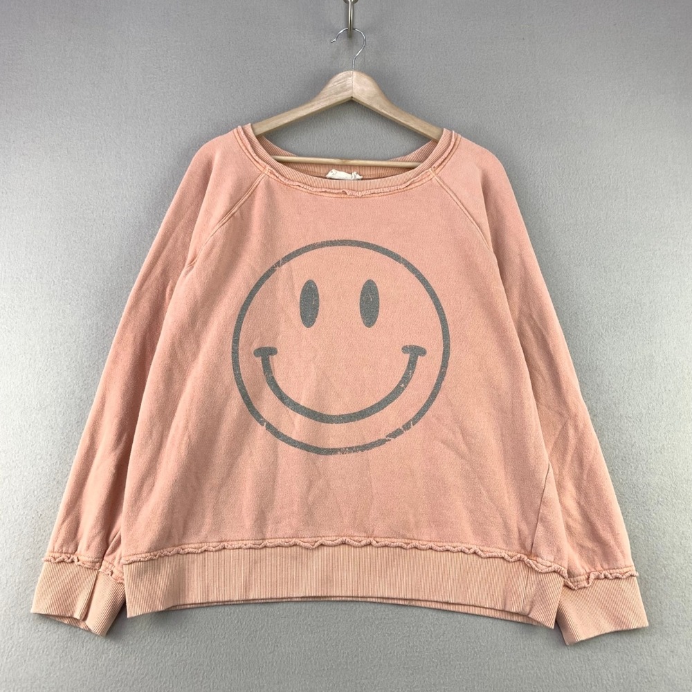 LaBize Smiley Face Sweatshirt Women XL Peach Graphic Pullover Crewneck Casual